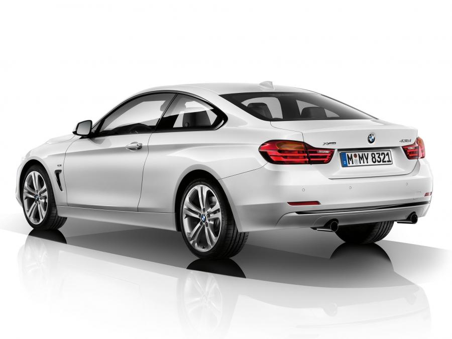  BMW 435i xDrive Coupe Sport Line 2013 года  (фото 2 из 2)